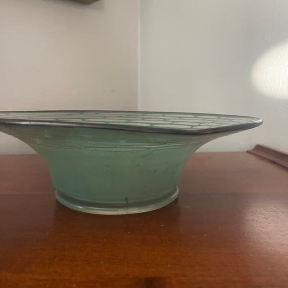 Unique Mid-century Glass Bowl with Green Design - Picture 8 of 9